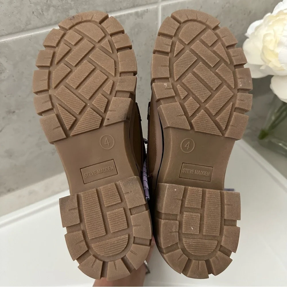 Steve Madden Girls JHuckle Lug Sole Hiker Boots Size 4